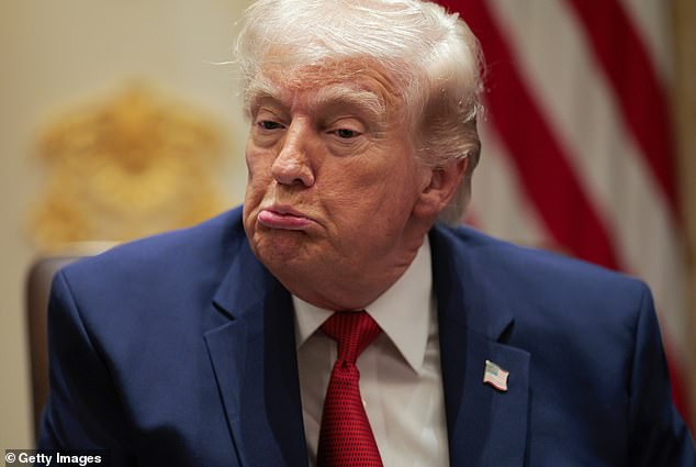 Starmer Confronts Trump Over UK's Middle East Stance, Straining US Relations