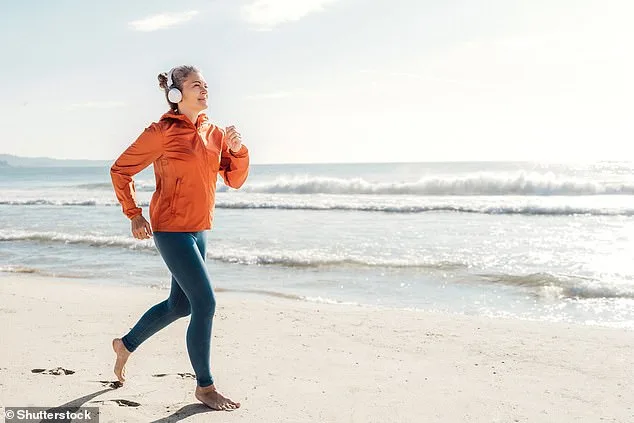 Study Reveals 150 Minutes of Weekly Exercise Can Halve Premature Death Risk for Middle-Aged Women