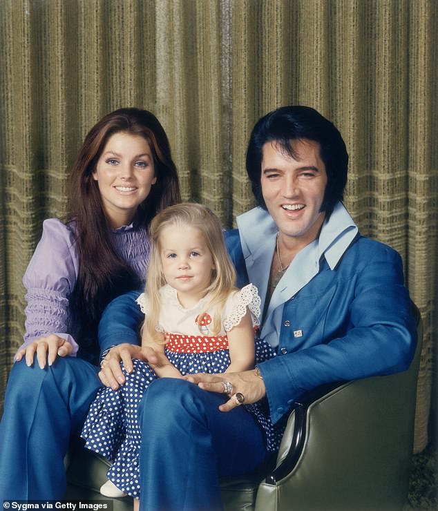 Epstein Fallout Leaves Sarah Ferguson 'Homeless' as Priscilla Presley Steps In