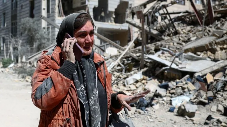 U.S.-Israeli Airstrikes in Iran Heighten Tensions as Gulf Nations Hold Emergency Summit