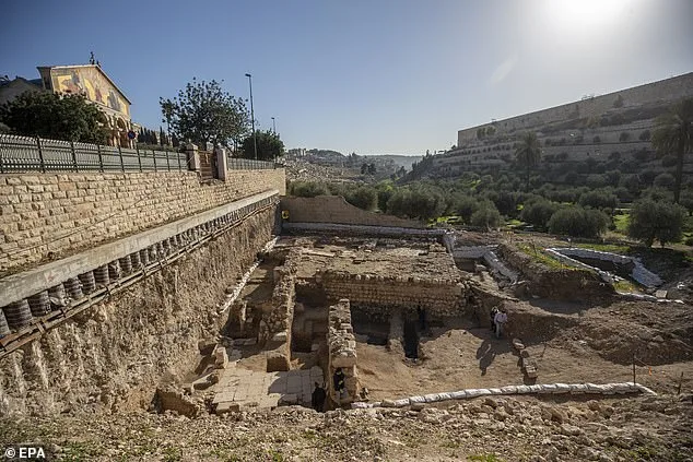 Reconstructing Jesus's Final Path Through Jerusalem: Theologian John Walsh Maps the Last Days of Holy Week, Focusing on the Temple Mount