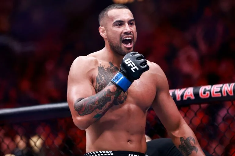 Carlos Ulberg Secures UFC Light Heavyweight Title with Dramatic First-Round Knockout at UFC 327