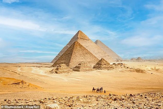New Study Suggests Spiral Ramp System Built Great Pyramid of Giza, Revolutionizing Understanding of Ancient Engineering