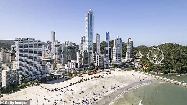 Expatriates Flee UAE Over Safety Concerns, Fueling Capital Outflow.