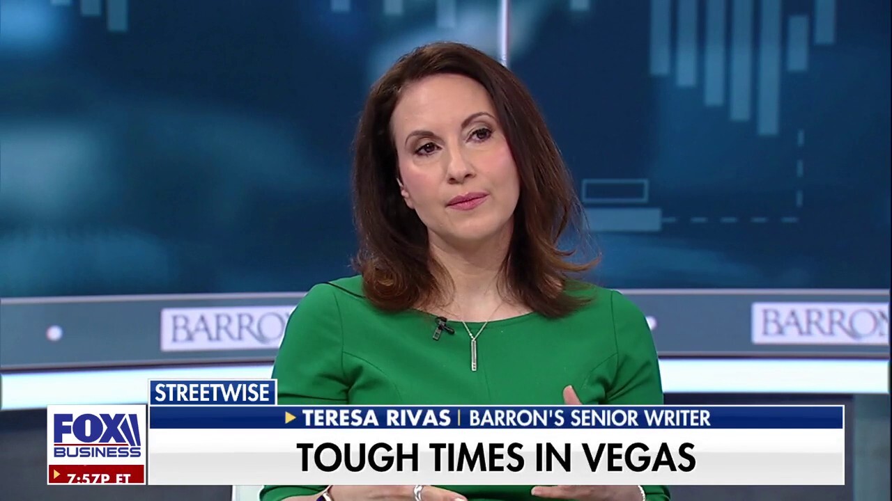 Vegas Veteran Challenges HOA Over Vintage Fire Hydrants Honoring Iraq Service