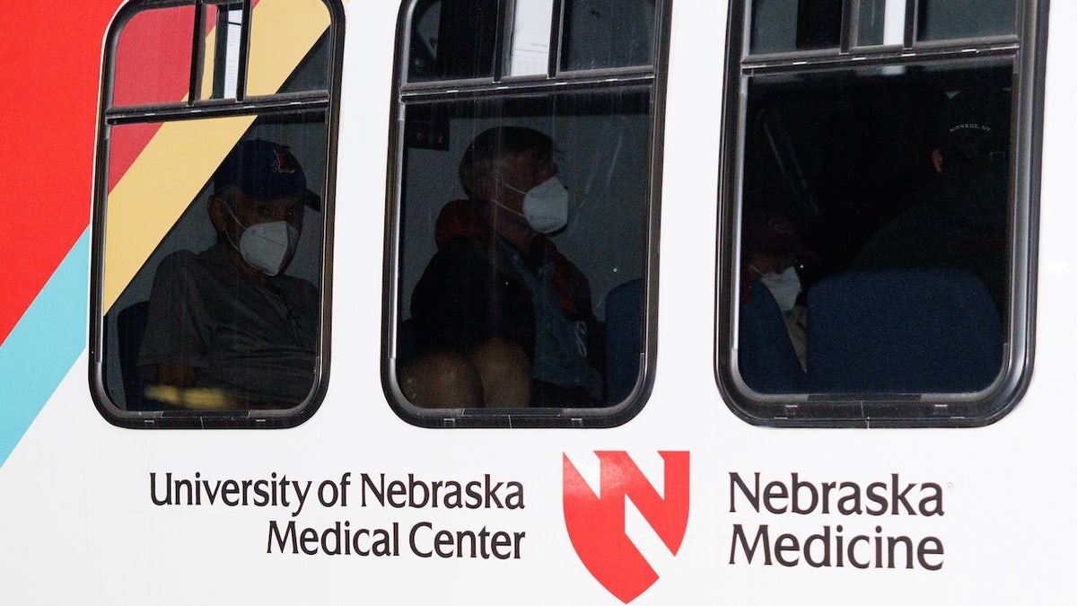 Angela Perryman faces 21-day quarantine at Nebraska facility after cruise ship hantavirus exposure.