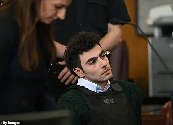 Accused Killer's Odd Fashion Choice Sparks Online Reaction