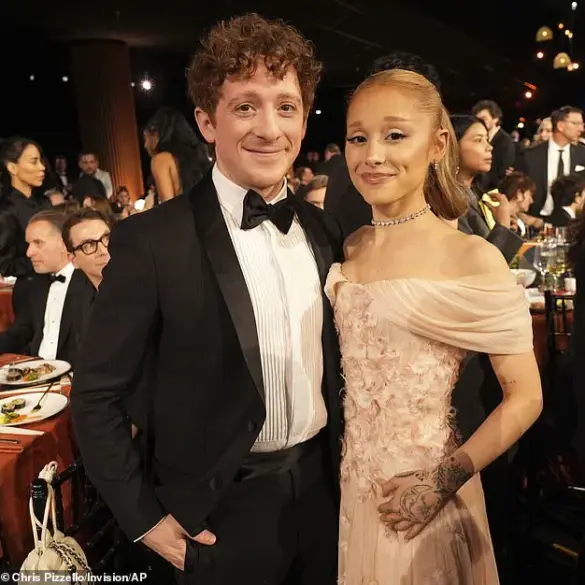 Ethan Slater and Ariana Grande's 2025 Screen Actors Guild Awards Moment: A Heartwarming Display of Protective Boyfriend Mode