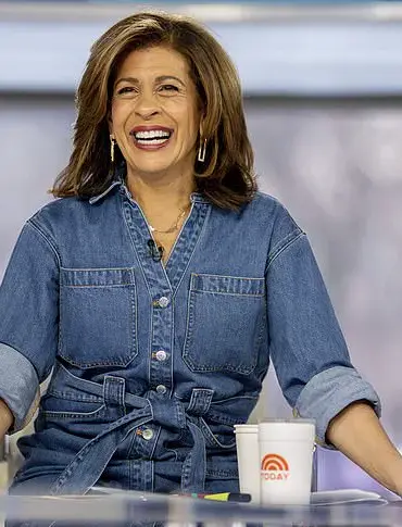 Hoda Kotb Shares Natural Beauty in Post-Workout Pic