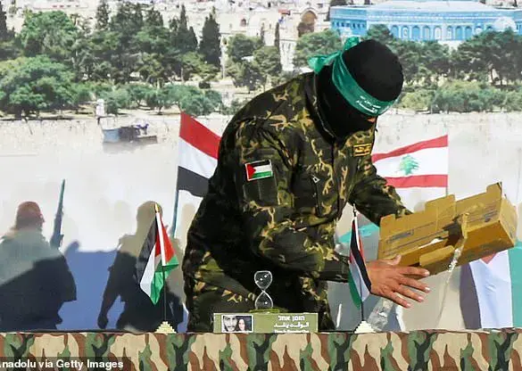 Israeli Minister Opposes Hostage Release Deal with Hamas