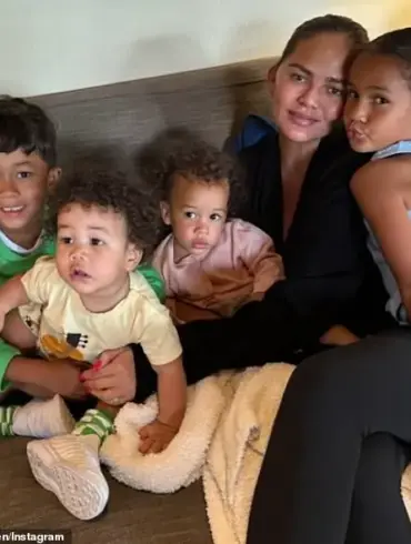 John Legend and Chrissy Teigen Contemplating Move Out of Los Angeles After Wildfires