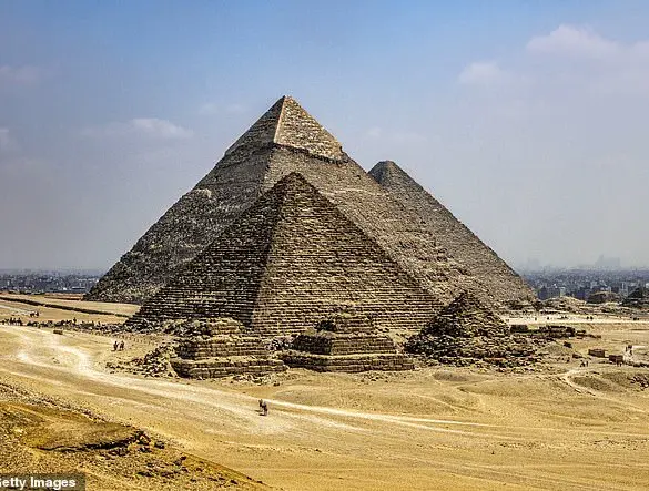Hidden Sarcophagus Discovered Under Giza Pyramids Sparks Controversy Among Experts