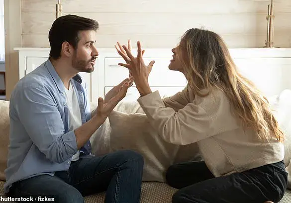 The Shocking Truth: Woman Discovers Boyfriend's Secret Marriage During Pregnancy