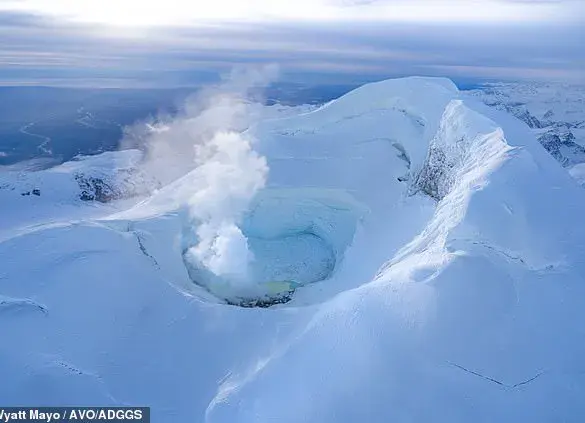 US Volcano Alert: Great Sitkin and Mount Spur Under Watch for Imminent Eruptions