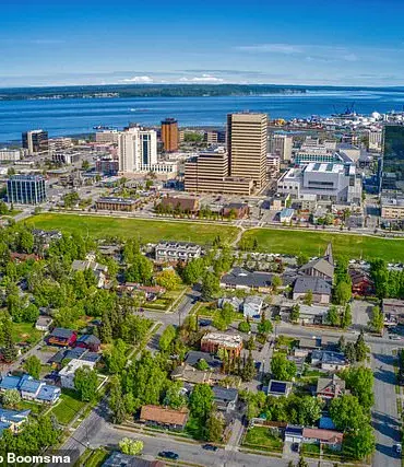 Alaskan Volcano Mount Spurr Shows Signs of Imminent Eruption Near Anchorage