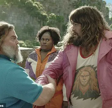 Minecraft Movie Director Faces Backlash Over 'Chicken Jockey' Chaos in Cinemas