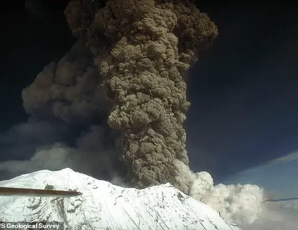 Potential Eruption at Mount Spurr's Crater Peak Could Mirror 1992 Event