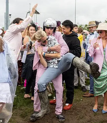 Kentucky Derby Enthusiasts Gather Early for Time-Honored Celebrations