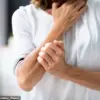 New Research Links Abdominal Fat to Psoriasis, Shifting Focus from General Obesity