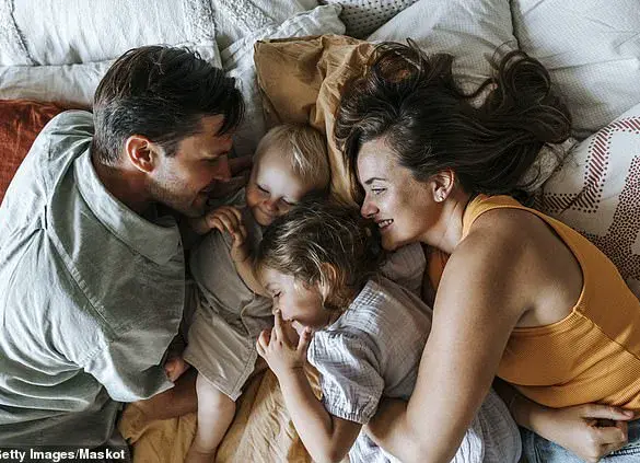 U.S. Fertility Rate Plummets to 1.6 per Woman, Raising Concerns Over Long-Term Demographic Shifts