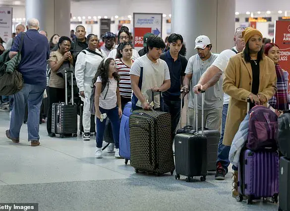 American Airlines Faces Catastrophic System-Wide Outage, Stranding Passengers Across the Nation