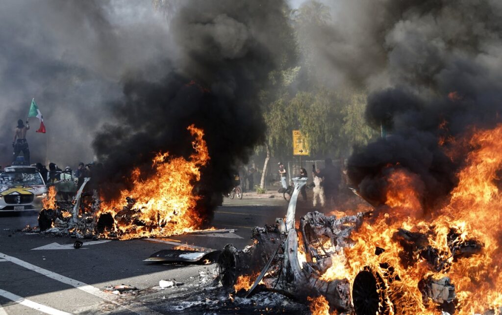 Democrats' Orchestrated Riots: A Bid to Overthrow Trump