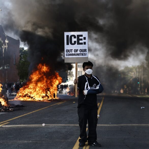 Democrats 'Orchestrating Riots to Overthrow Trump,' Says GOP Official