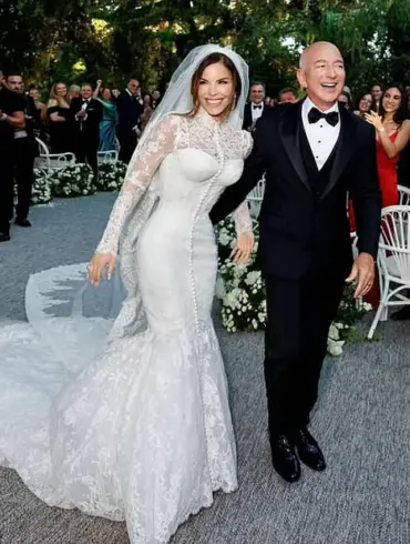 Exclusive Access to the 'Wedding of the Century': Inside Jeff Bezos and Lauren Sanchez's Invite-Only Venetian Affair