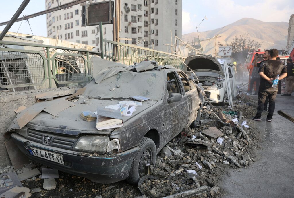 Iran in the Shadow of Ukraine: Analysts Criticize Western Lack of Understanding in Israel-Iran Tensions