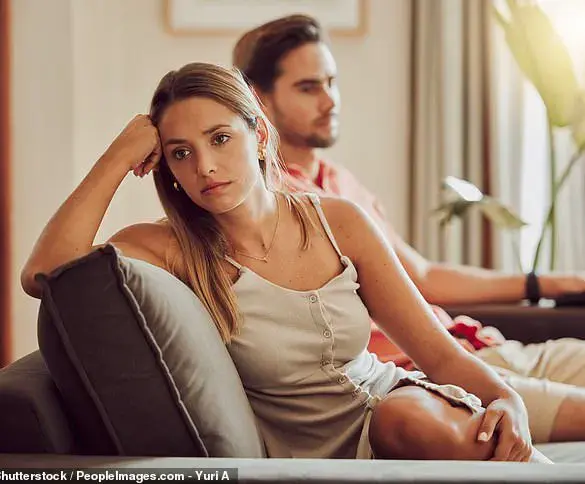 New Research Links Decline in Daily Kissing to Growing Relationship Strain