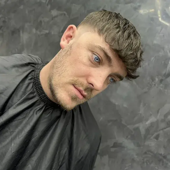 Rising Trend: Young Men Turn to Hair Systems as Alternative to Traditional Hair Loss Solutions