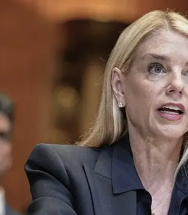 Senate Committee Questions ICE Mask Policies Amid Safety Concerns
