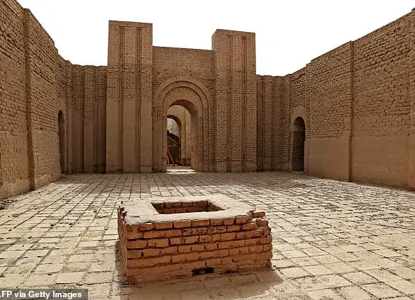 Ancient Hymn to Babylon Unearthed from 2,100-Year-Old Clay Tablets in Sippar