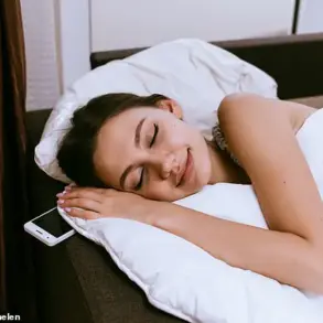 Apple Warns Against Charging iPhone Under Pillow Due to Overheating Fire Risk