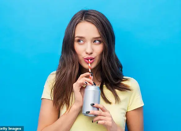 Health Experts Warn on Erythritol in Diet Drinks: Potential Stroke Risks Prompt Calls for Regulatory Action