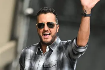 Luke Bryan Shares Heartfelt Message About Illness Setback and Gratitude for Fan Support