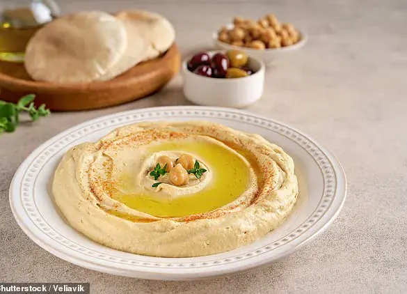 New Research Challenges Traditional Hummus-Eating Habits, Says Oxford Expert