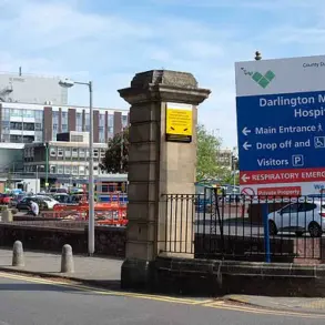 NHS Report Acts as a 'Smoke Alarm' for Systemic Issues in Healthcare, Prompting Calls for Reform