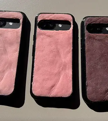 O2 and Marc Teyssier Unveil 'Skincase' – A 3D-Printed Phone Case That Mimics Human Skin
