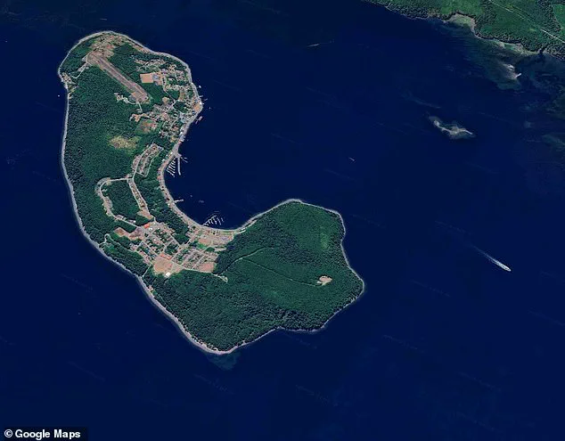 Privileged Access to the Unknown: The Skull-Like Formation on Cormorant Island and the Speculation It Has Unleashed