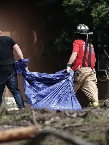 Texas Floodwaters Recede as Officials Assess Damage and Community Rallies for Recovery