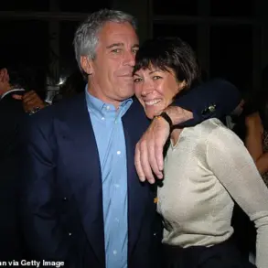 Tucker Carlson Alleges Trump Administration Conceals Epstein Files Information to Protect U.S. and Israeli Intelligence, Reigniting MAGA Tensions