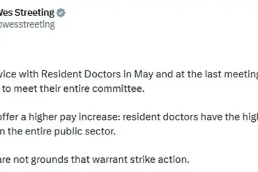 UK Doctors Vote to Strike in Historic 90% Ballot, BMA Warns of 'Most Disruptive Summer' for NHS