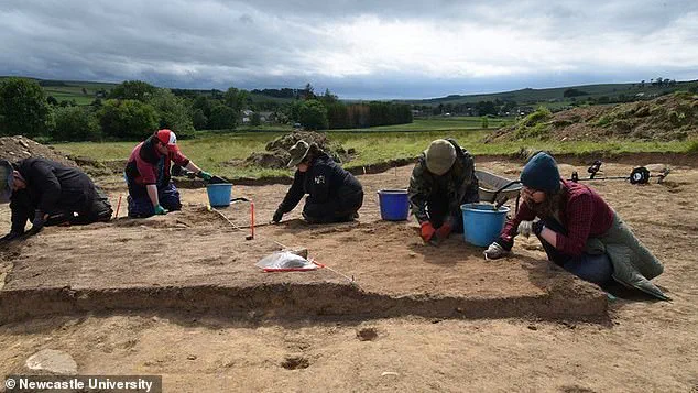 Florida Archaeology Student Discovers Rare Ninth-Century Gold Medal During First Excavation in England