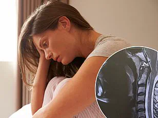 Physiotherapist Reports New Symptom: Persistent Rocking Sensation Emerges After Years of Migraine Management