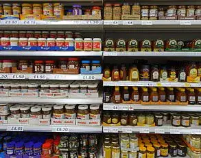 UK Study Reveals Cancer-Linked Nitrites in Supermarket Ham, Sparking Calls for Regulation