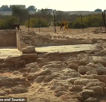 Unearthing a Forgotten Chapter: 7th-Century Plaque Challenges Assumptions About Christianity's Reach in the Arabian Peninsula
